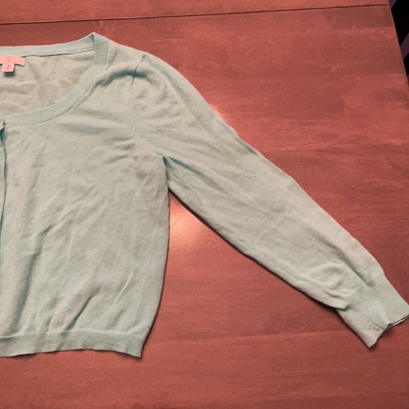 Beautiful Women’s 3/4 Sleeve Crop Cardigan Sweater 🛼 - Picture 2 of 7